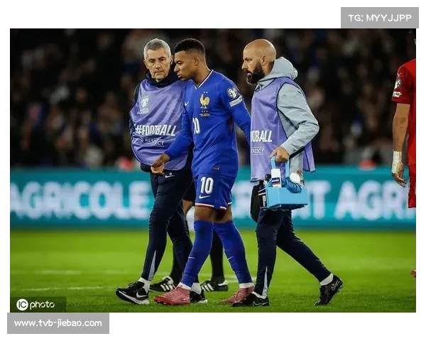 姆巴佩因膝伤缺战莱万特，罗德里戈复出合练